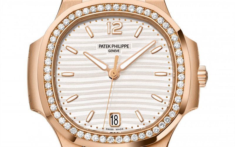 patek-philippe-nautilus-7118:1200R-cai-can-0901000001-99.jpeg