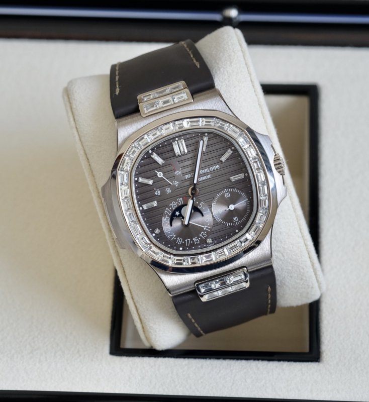 patek5712.13.jpg