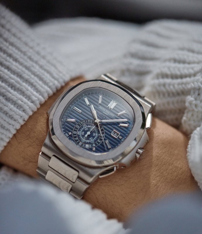 Patek_Philippe_Nautilus_5976_Anniversary_cai-can-0901000001 -.jpeg