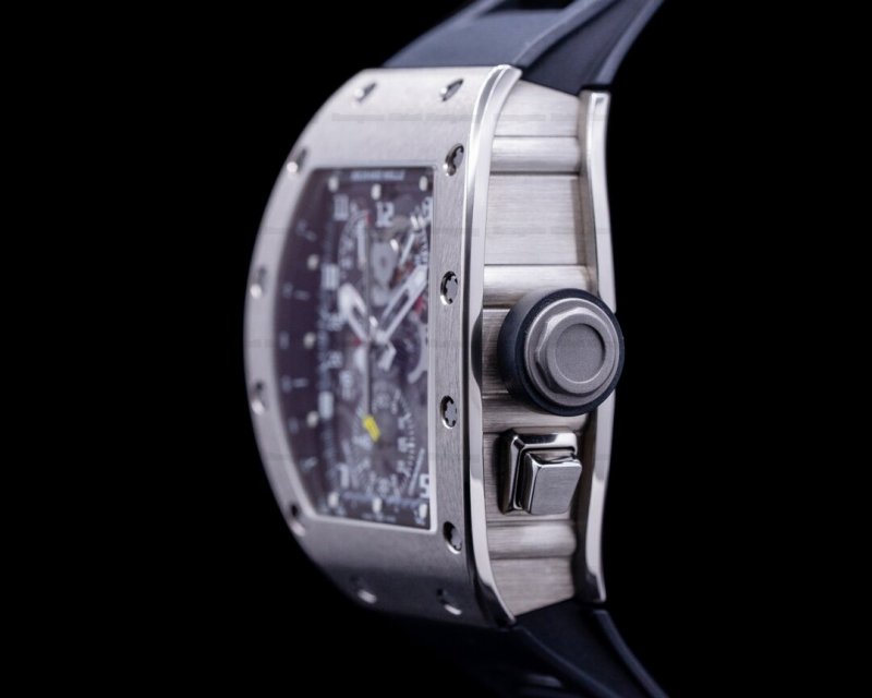 Richard-Mille-RM004-V2-RM004-V2-Split-Chronograph-18k-WG-FULL-SET-44741-3.jpeg
