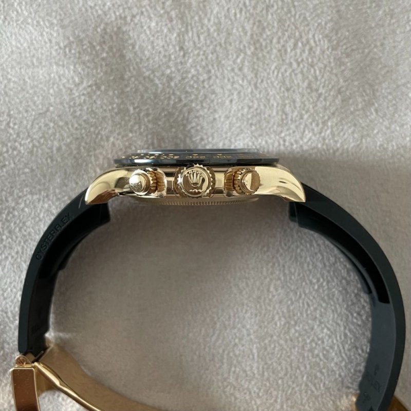 rolex-116518LN-07.jpg