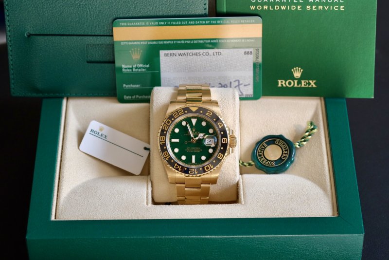 rolex 116718LN GMT mặt số Green (11).jpg