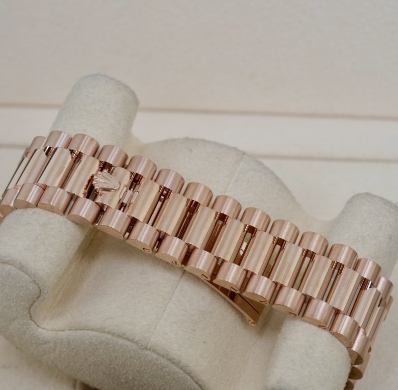 rolex 228235 (1).jpg