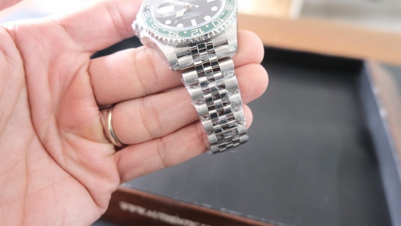 ROLEX GMT 1267202.jpeg