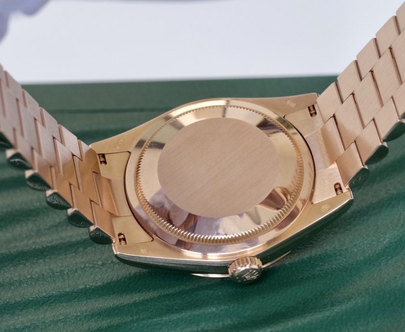 rolex1182357.jpg