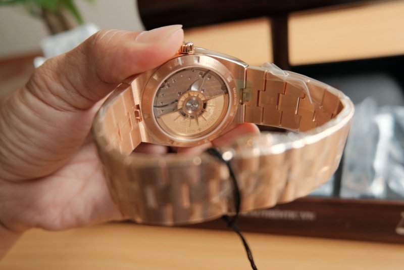 Vacheron-Constantin-Overseas-4500V:11OR-Blue-cai-can-0901000001-4.jpeg