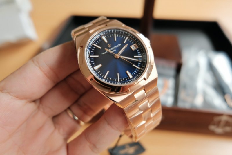 Vacheron-Constantin-Overseas-4500V:11OR-Blue-cai-can-0901000001-7.jpeg