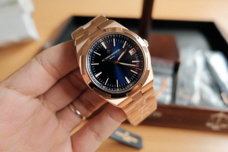 Vacheron-Constantin-Overseas-4500V:11OR-Blue-cai-can-0901000001-8.jpeg