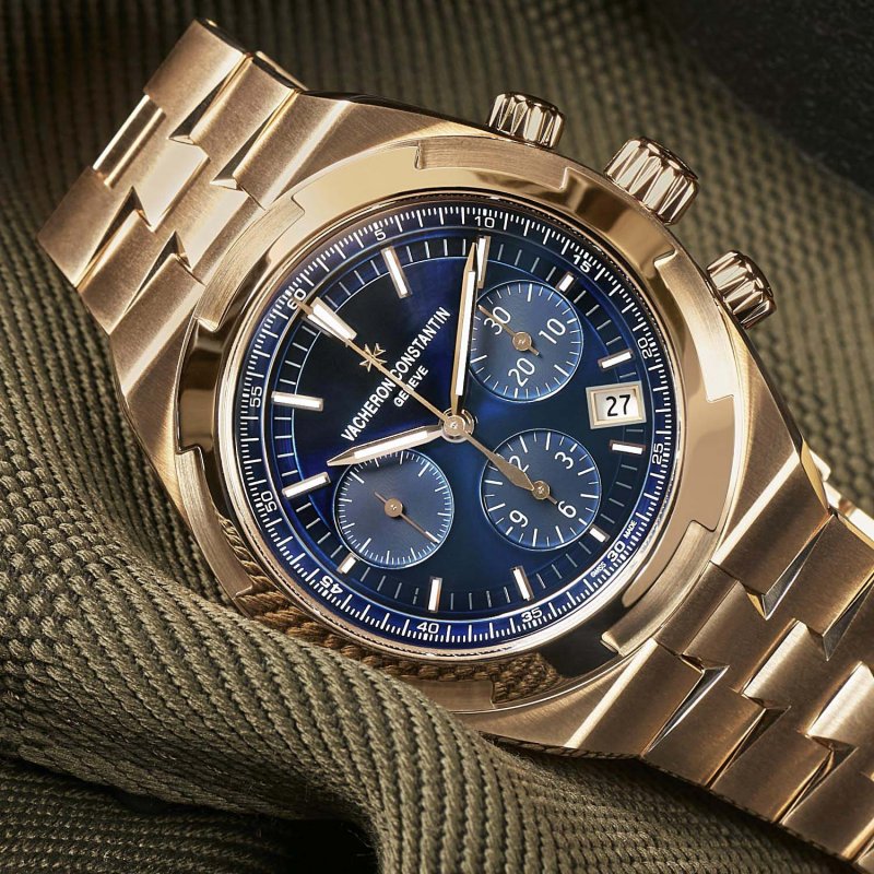 Vacheron-Constantin-Overseas-Chronograph-5500V-pink-gold-blue-dial-3.jpeg