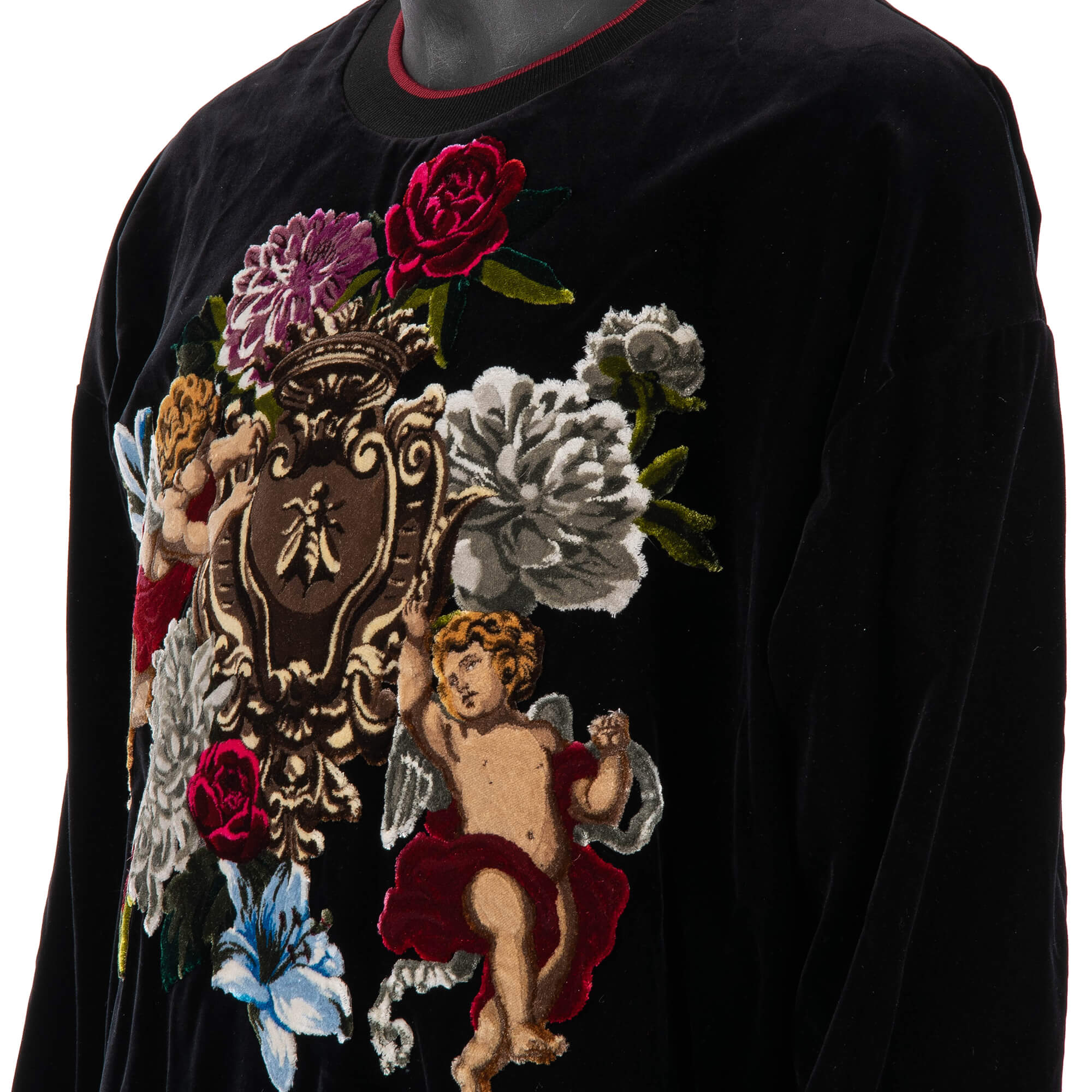 Velvet-Sweater-with-Baroque-Angels-and-Flowers-Application-Black-Red-6.jpg